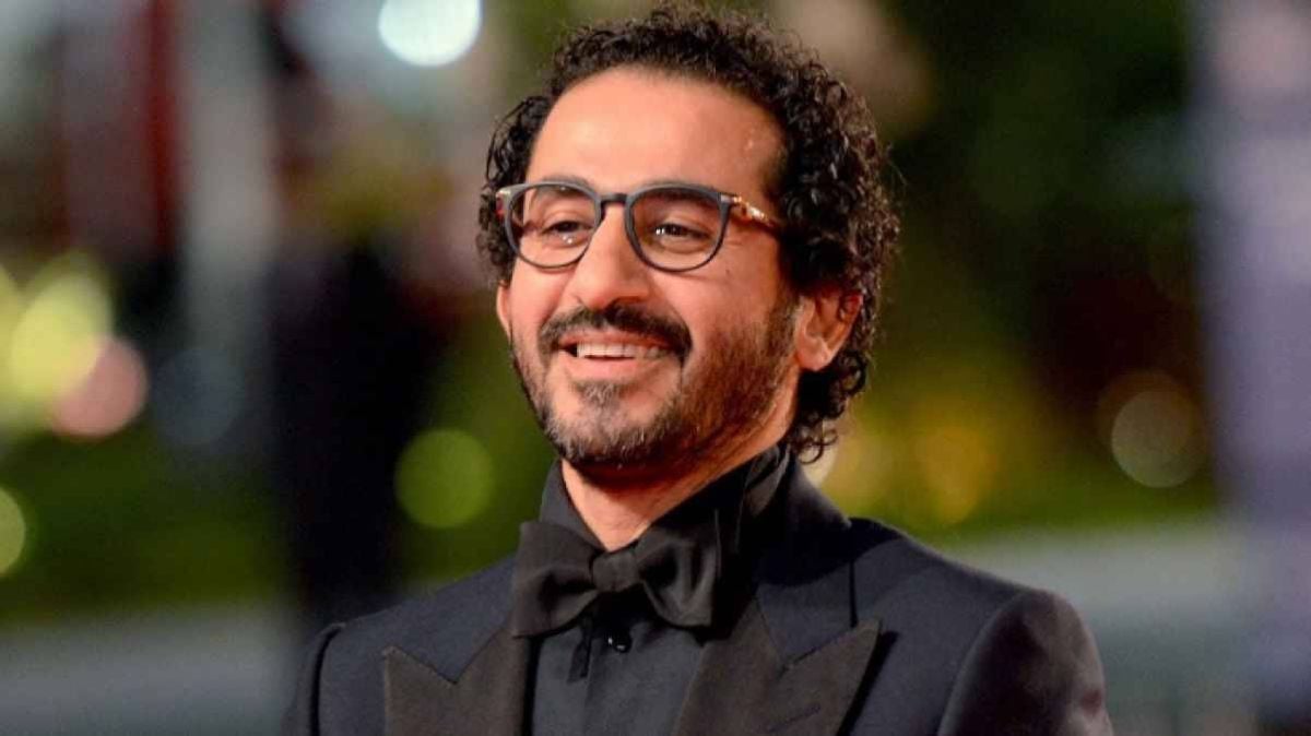 بالفيديو - أحمد حلمي يكشف للمرة الأولى سراً عن 