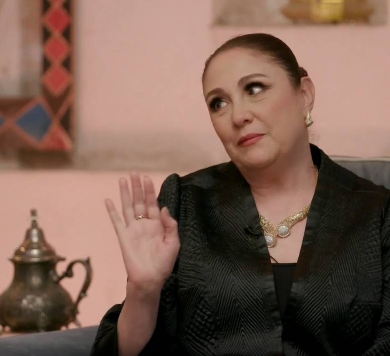 شيرين تُبدي رأيها في عمليات التجميل: لا يمكن خداع الجمهور