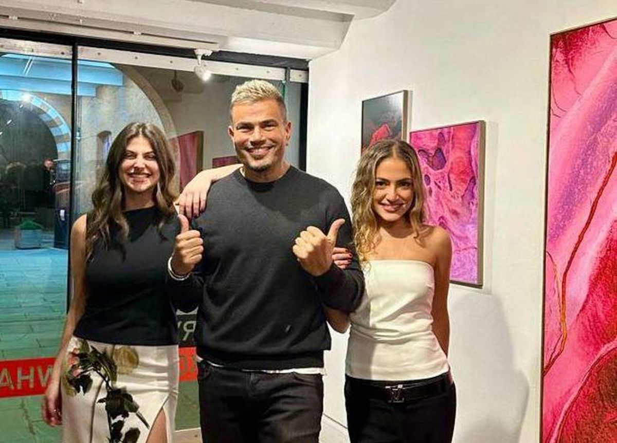 عمرو دياب يشارك في المعرض الأول لابنته كنزي