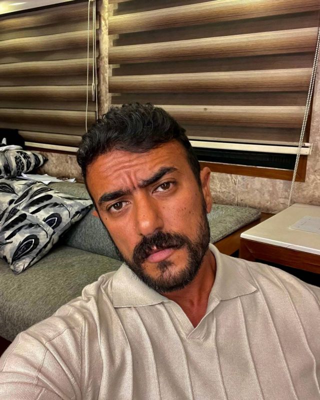 بعد انتهائه من التصوير... أحمد العوضي يروّج لشخصيته في 