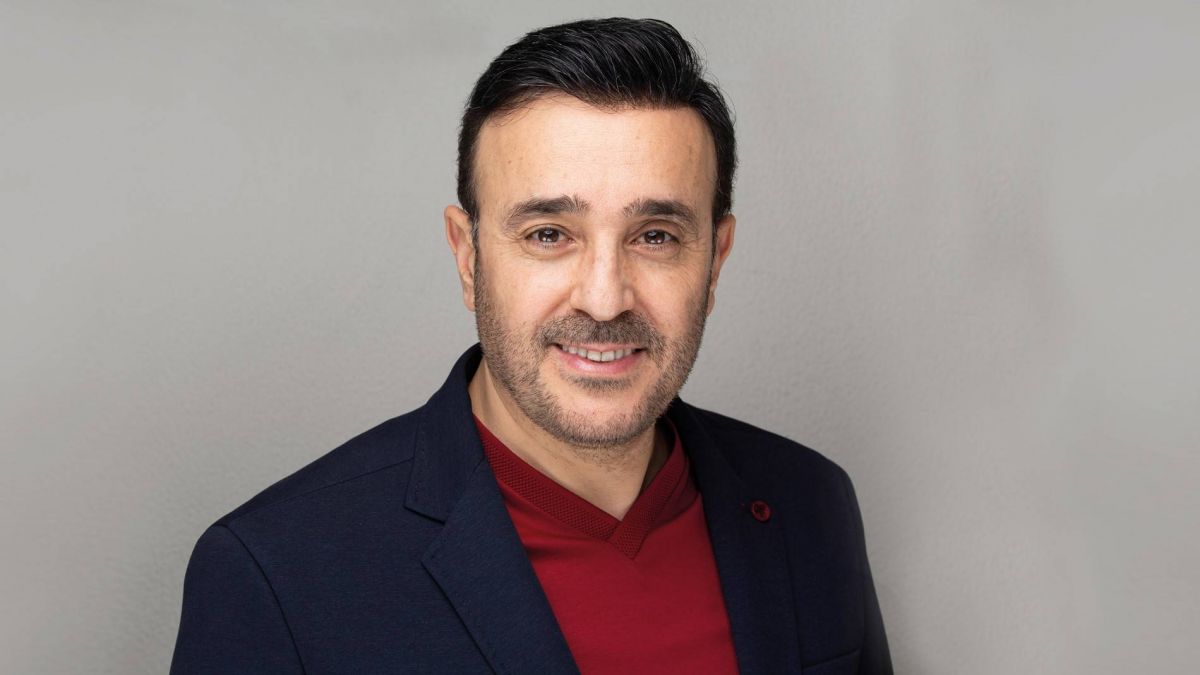 بالفيديو - صابر الرباعي يتلقى إتصالاً خاصاً يغيّر حاله.. شاهدوا ردّ فعله