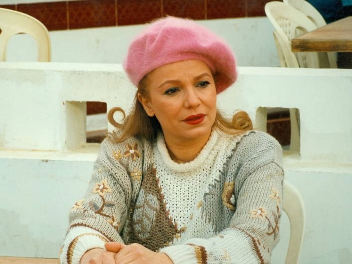 مشيرة إسماعيل تكشف حقيقة اعتزالها الفن