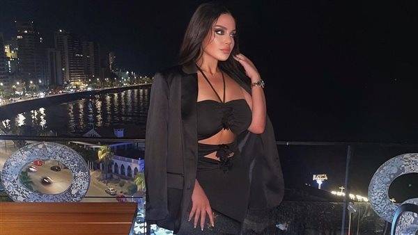 زينب فياض