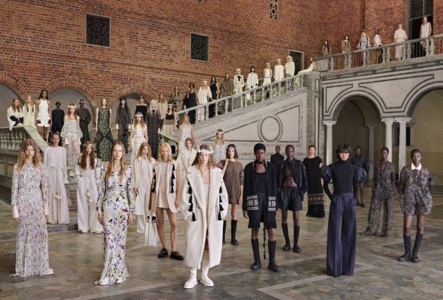 MAX MARA RESORT 24  IMAGES JASON SCHMIDT 