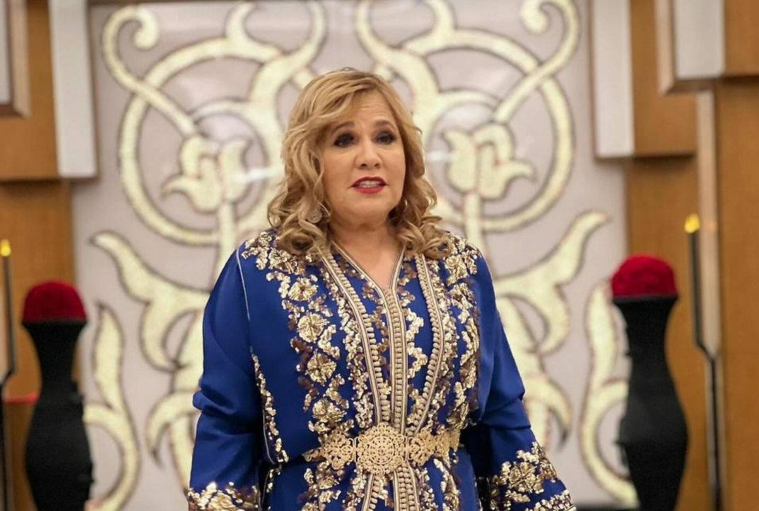 الفنانات المغربيات يتألقّن بالقفطان المغربي في 