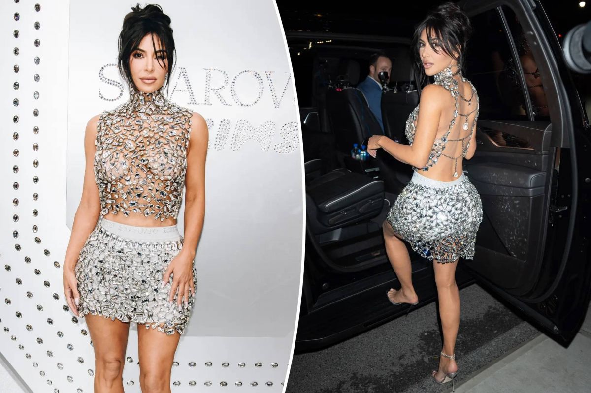 كيم كارداشيان بإطلالة مرصّعة بالشواروفسكي... تروّج لملابسها الداخلية الجديدة مع الدار