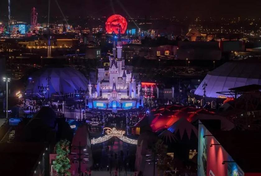 افتتاح عالمي لقلعة 