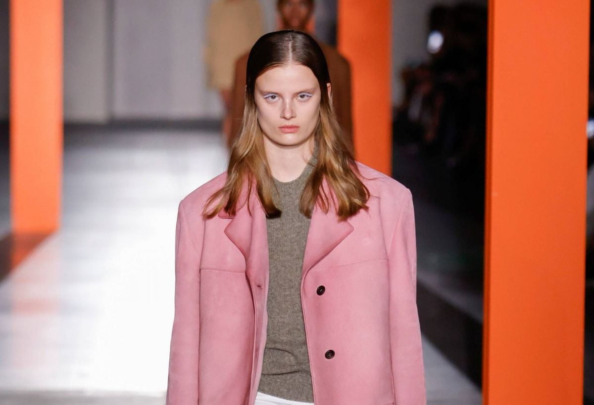 نصائح لتنسيق اللون الوردي بنجاح في موسم الشتاء