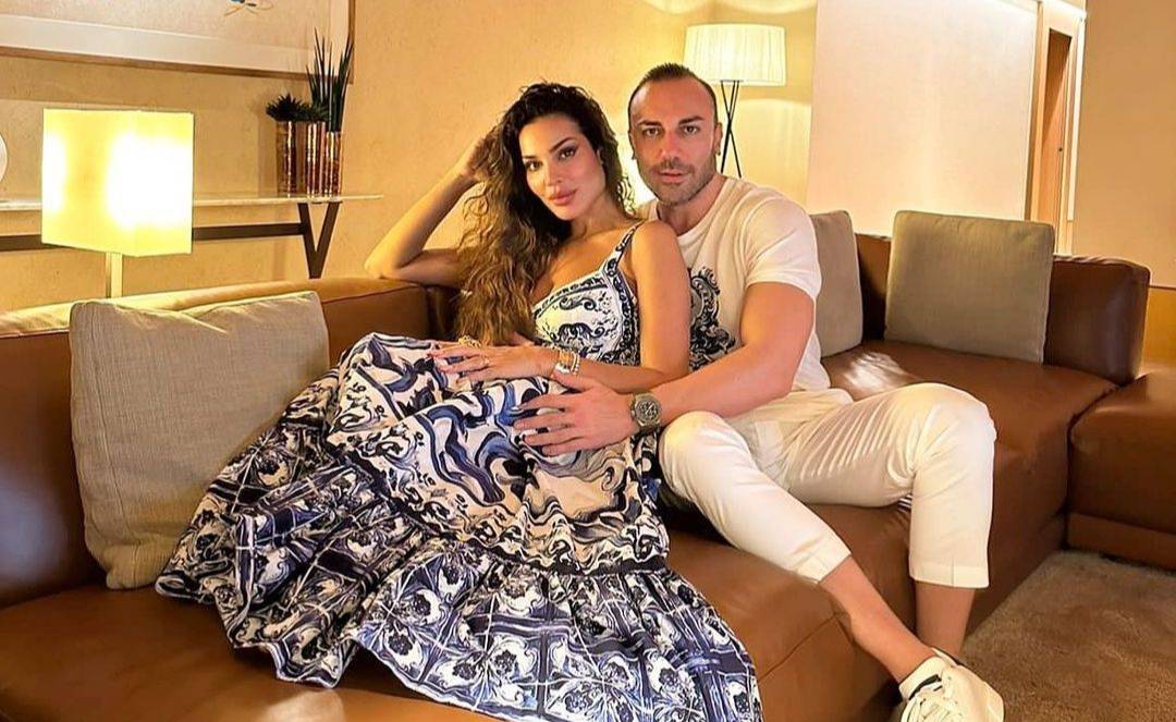 بالفيديو - نادين نسيب نجيم تتألق بالأسود وتكشف سبب تأجيل زفافها... وهكذا علّق خطيبها