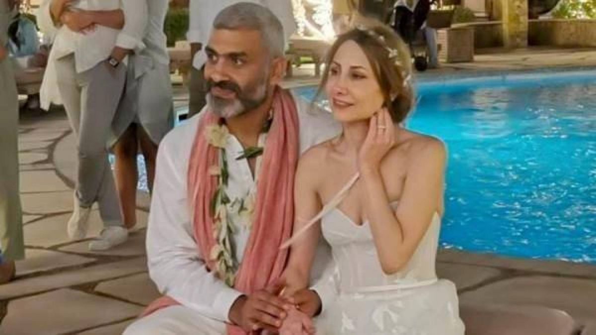 بالفيديو - هاني عادل يحكي تفاصيل زواجه من دياموند بو عبود واسمه الحقيقي