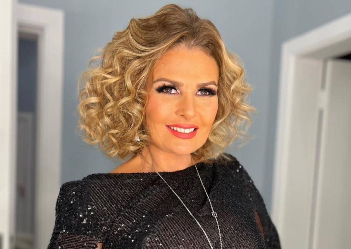 بالفيديو - يسرا تعود الى المسرح بعد غياب 22 عاماً