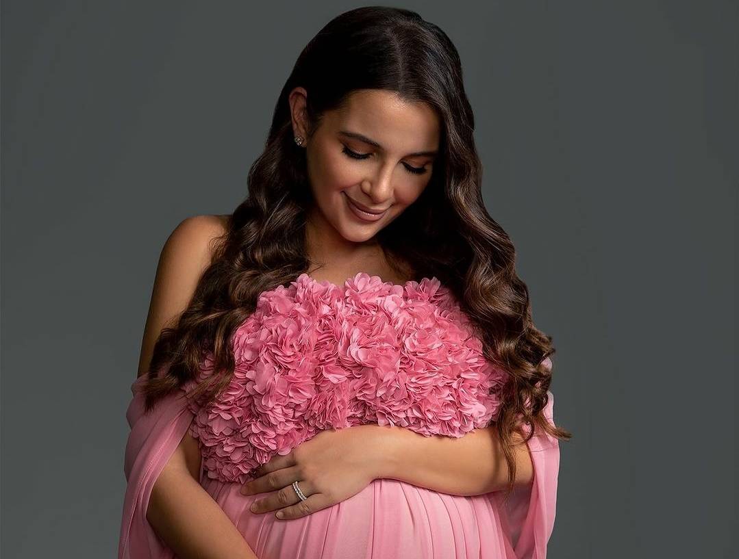 شام الذهبي ترزق بمولودتها الأولى.. وتختار لها هذا الإسم