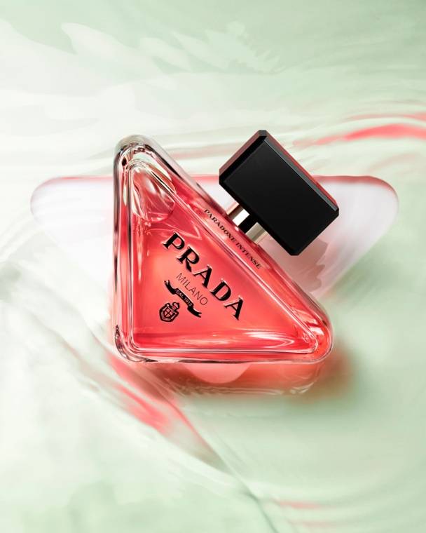 العطر النسائي القوي الجديد Paradoxe Intense EDP من دار PRADA العطر النسائي القوي الجديد Paradoxe Intense EDP من دار PRADA