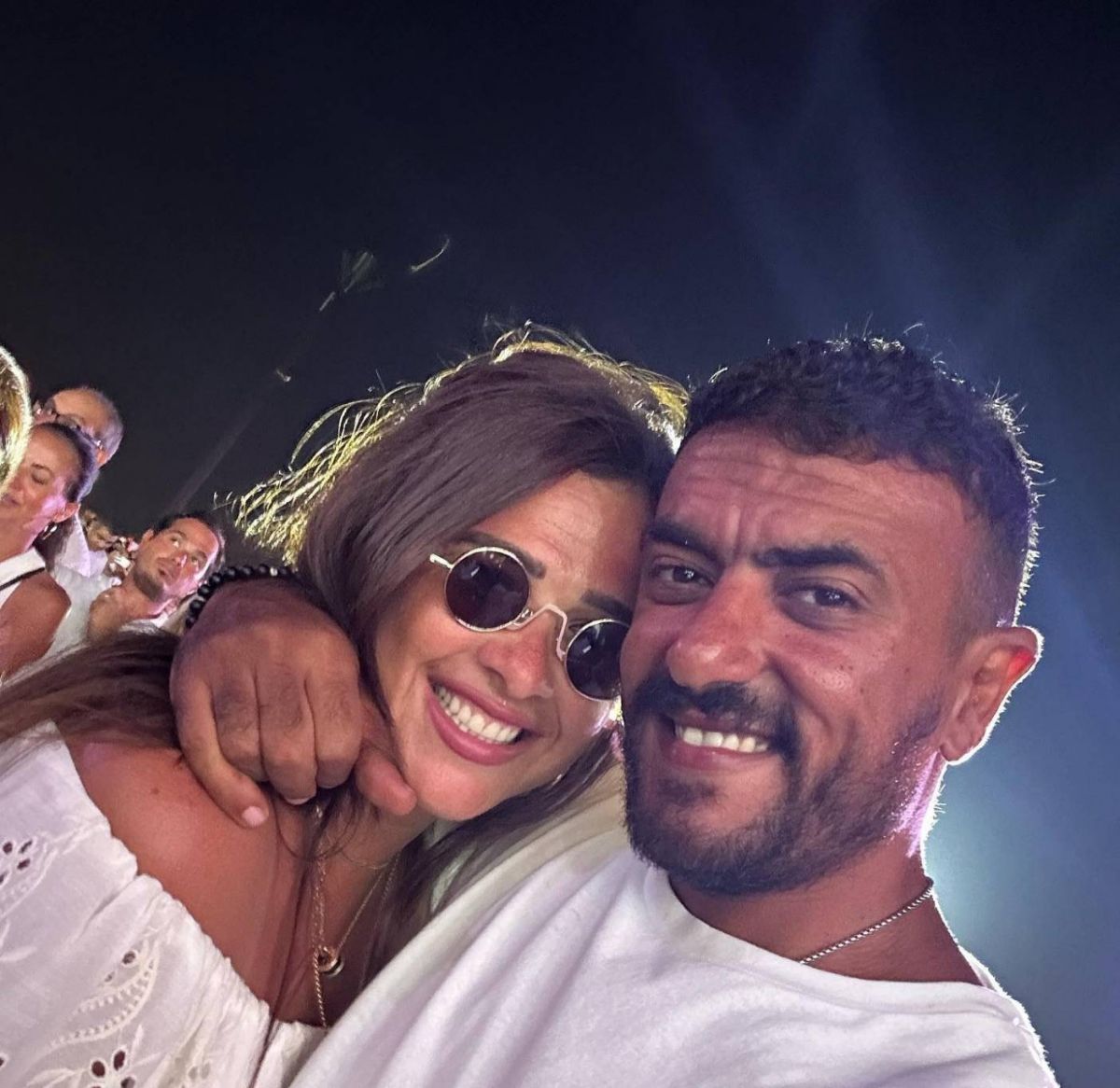 بالفيديو - بعد توقّع ليلى عبد اللطيف... إعلاميون يعلّقون على طلاق ياسمين عبد العزيز وأحمد العوضي