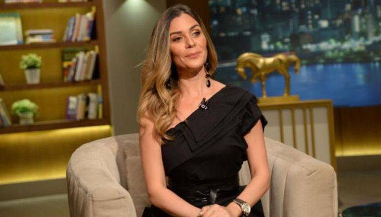 بعد اعتزالها لـ17 عاماً... نادين تعود إلى التمثيل بسبب هذه النجمة