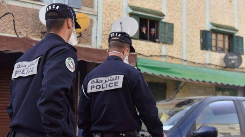 بعد جدل كبير.. فنانة مغربية توضح سبب توقيفها من قبل الشرطة