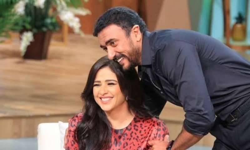 ياسمين عبد العزيز تحتفل بميلادها... وهكذا عايدها العوضي