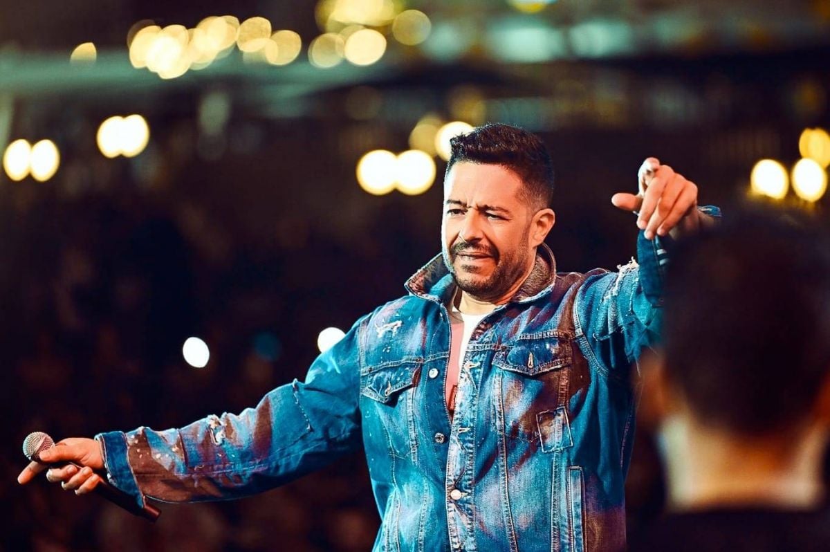 محمد حماقي يروّج لحفله في ختام بطولة السوبر المصري بأبو ظبي