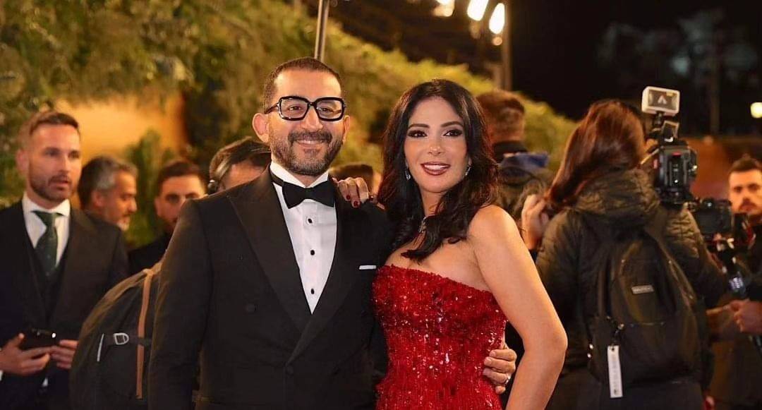 بالصور - ثنائيات الوطن العربي يجتمعون بكامل تألقهم في حفل joy Awards