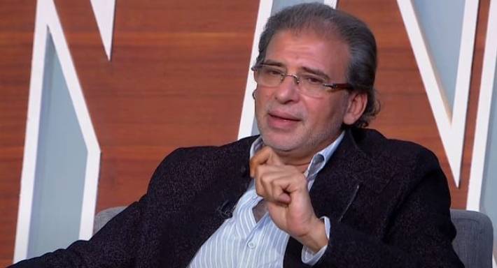 بالفيديو - خالد يوسف يشنّ هجوماً عنيفاً على الناقد طارق الشناوي... والأخير يردّ