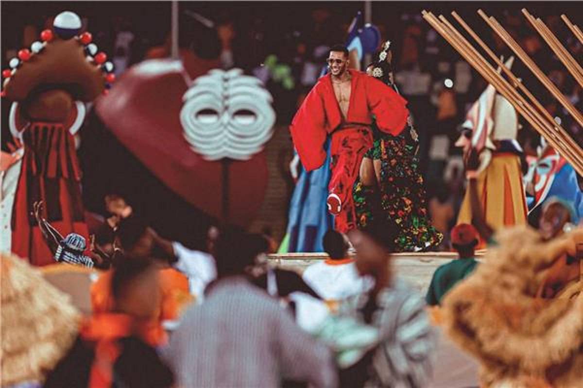 بالفيديو والصور - محمد رمضان يتألق في حفل افتتاح بطولة أفريقيا لكرة القدم