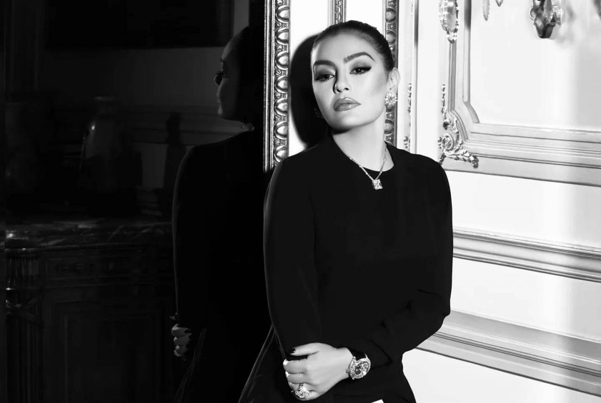 شريهان تساند المراسل وائل الدحدوح بعد استشهاد نجله