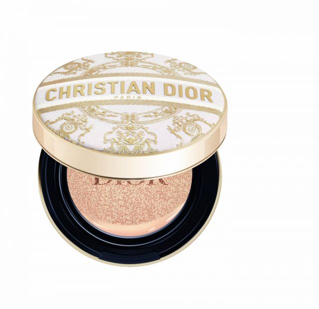مستحضرات للمكياج من ديور بيوتي DIOR Holiday 2023 مستحضرات للمكياج من ديور بيوتي DIOR Holiday 2023