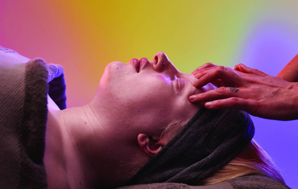 دلـلوا أنفسكم بعلاجات 