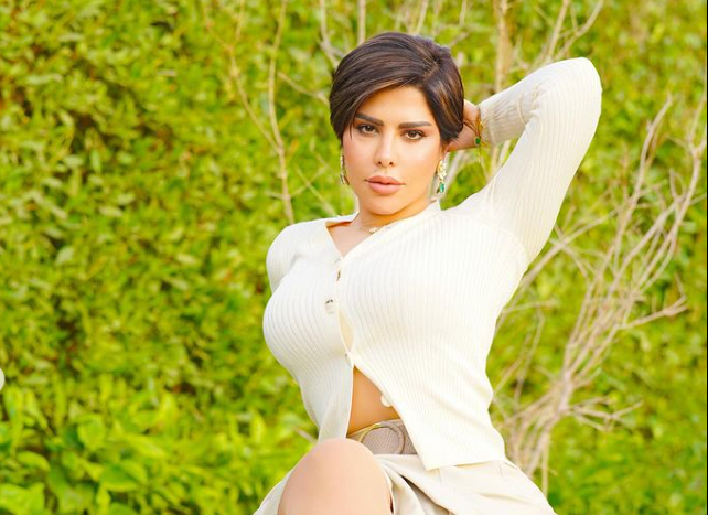 شمس الكويتية تخطف الأنظار بجرأة دمج الكلاسيكية بالعصرية