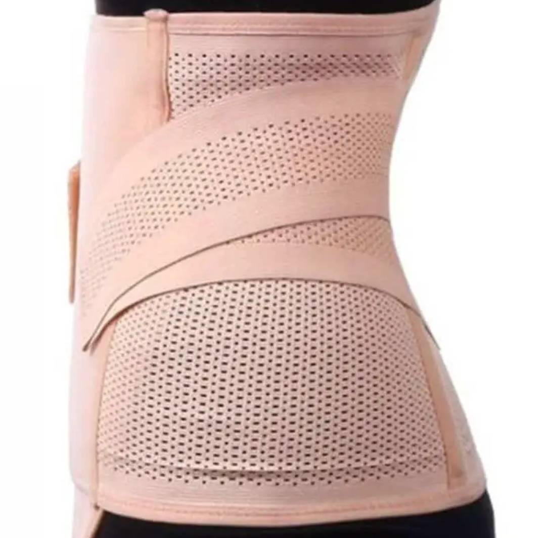 هل يساعد الكورسيه على نحت الجسم فعلاً؟ إليكِ الجواب الحقيقي