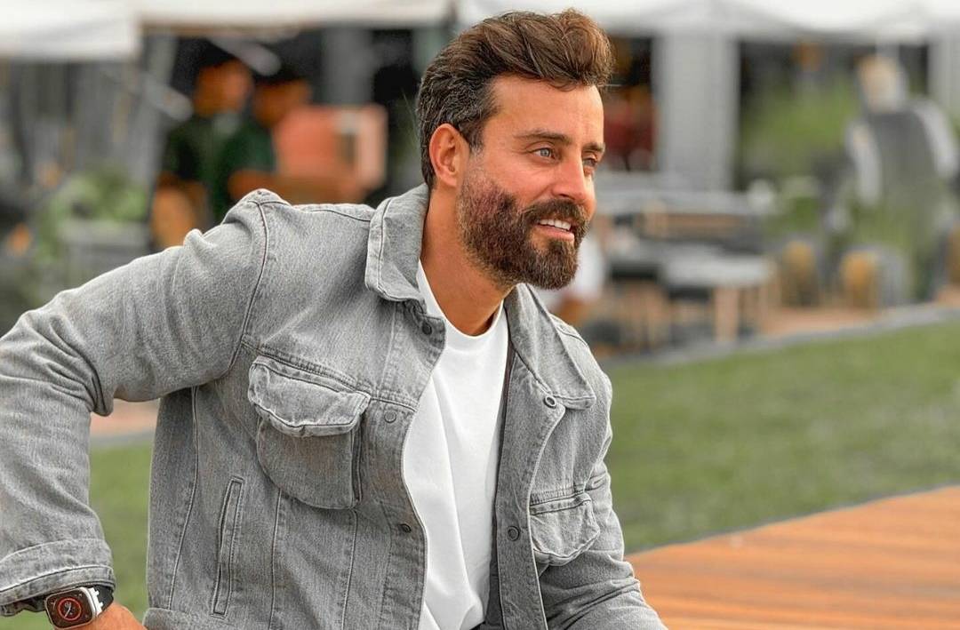 سعد رمضان يفاجئ الجميع بلوك مختلف... هل أعجبكم؟