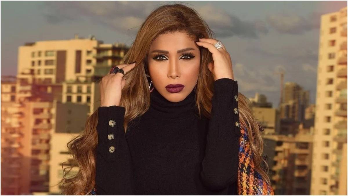 بالفيديو - عزاء مهيب لوالد أروى اليمنية