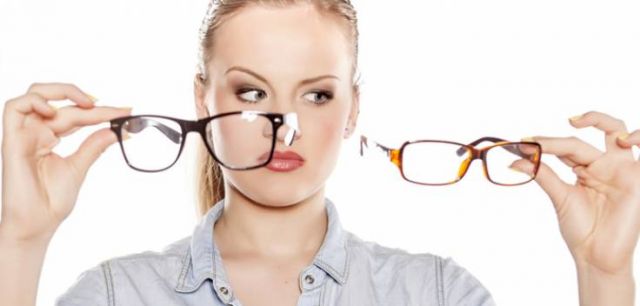 نصائح ضرورية في اختيار إطار النظارات الطبيّة