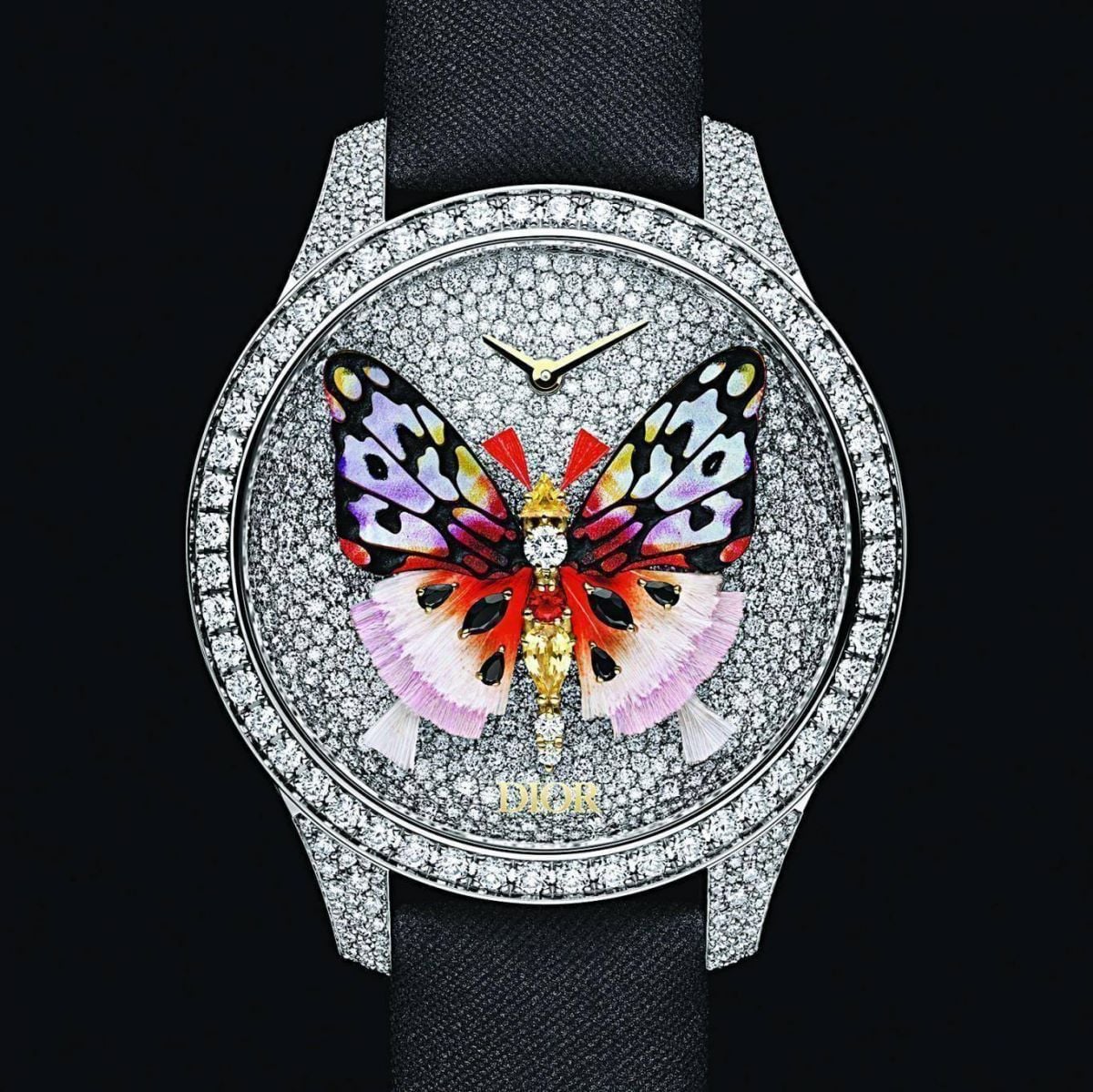 Crafted Dials أقراص مزخرفة