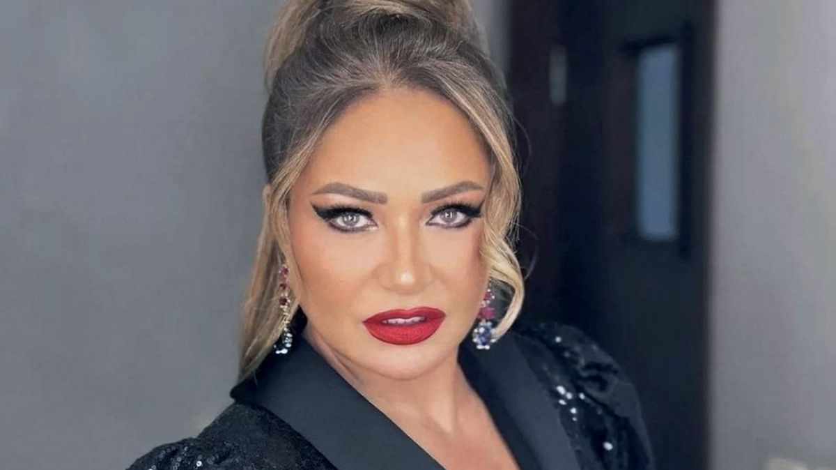 بالفيديو - ليلى علوي تكشف تفاصيل تدربها على آلة الدرامز بسبب فيلم 