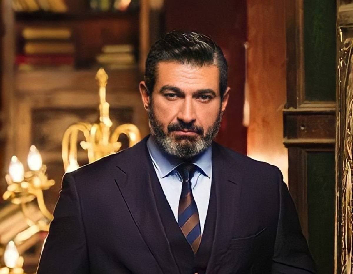 ياسر جلال يستجيب لفنان شهير طلب التمثيل معه