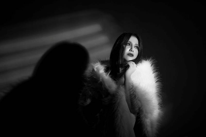 يسرا محنوش