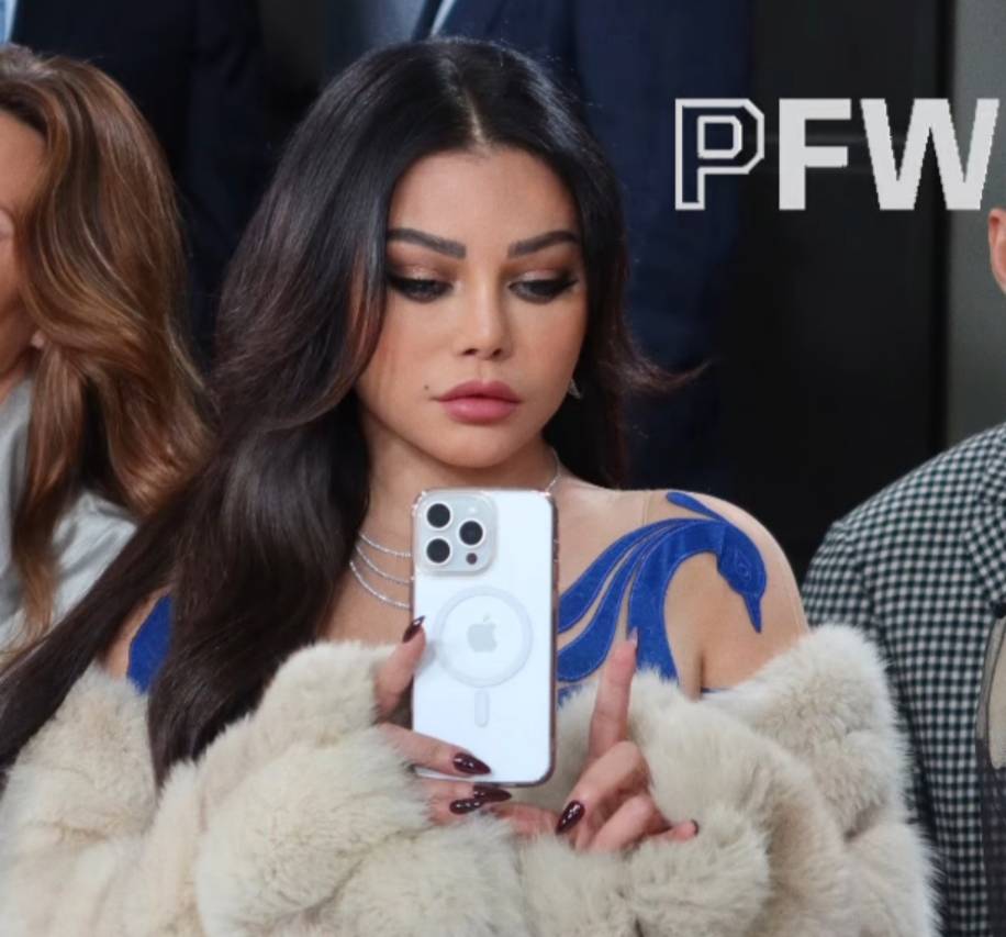 نجمات الوطن العربي يشاركن في عروض باريس بأزياء متنوعة... مَن الأجمل؟