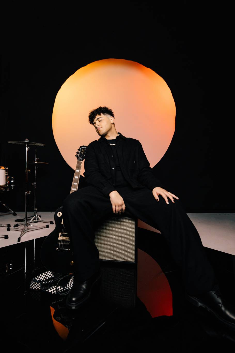 عصام النجّار يُغنّي الحبّ في 