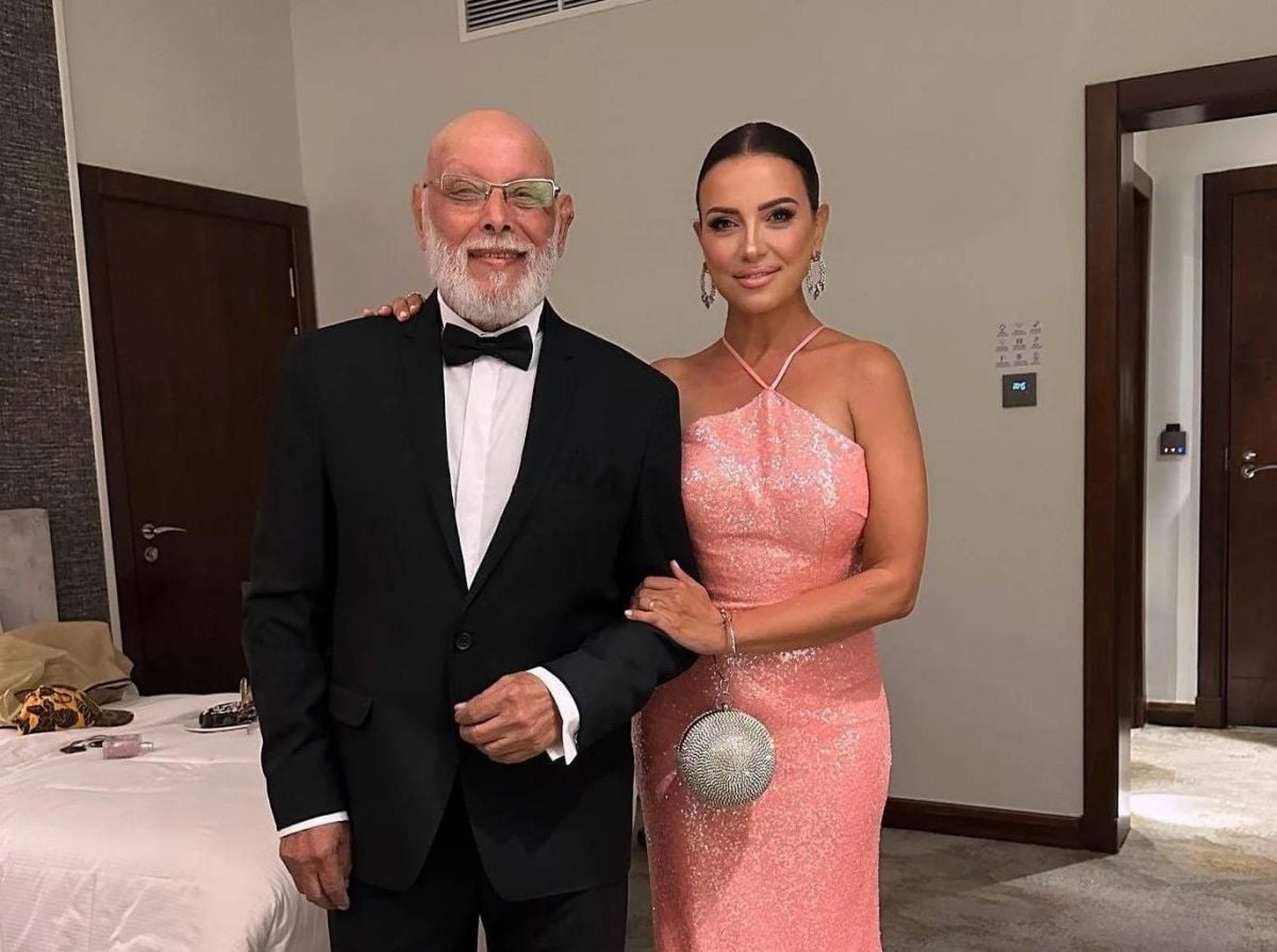 ريهام عبد الغفور تواصل رسائلها الحزينة لوالدها الراحل