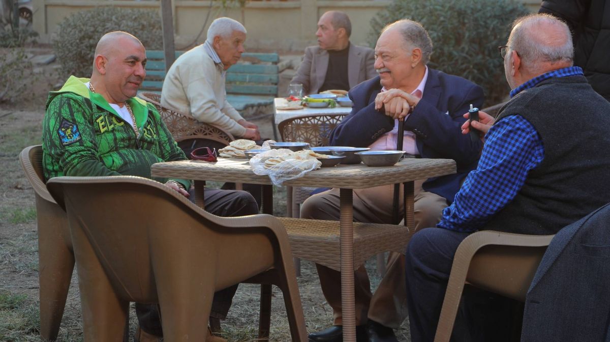 بالفيديو - يحيى الفخراني وأبطال 