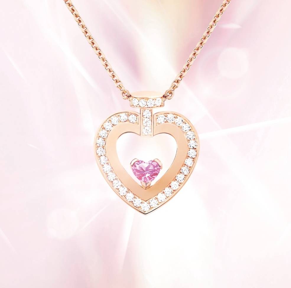 احتفلي بيوم الحب مع مجوهرات Fred الساحرة