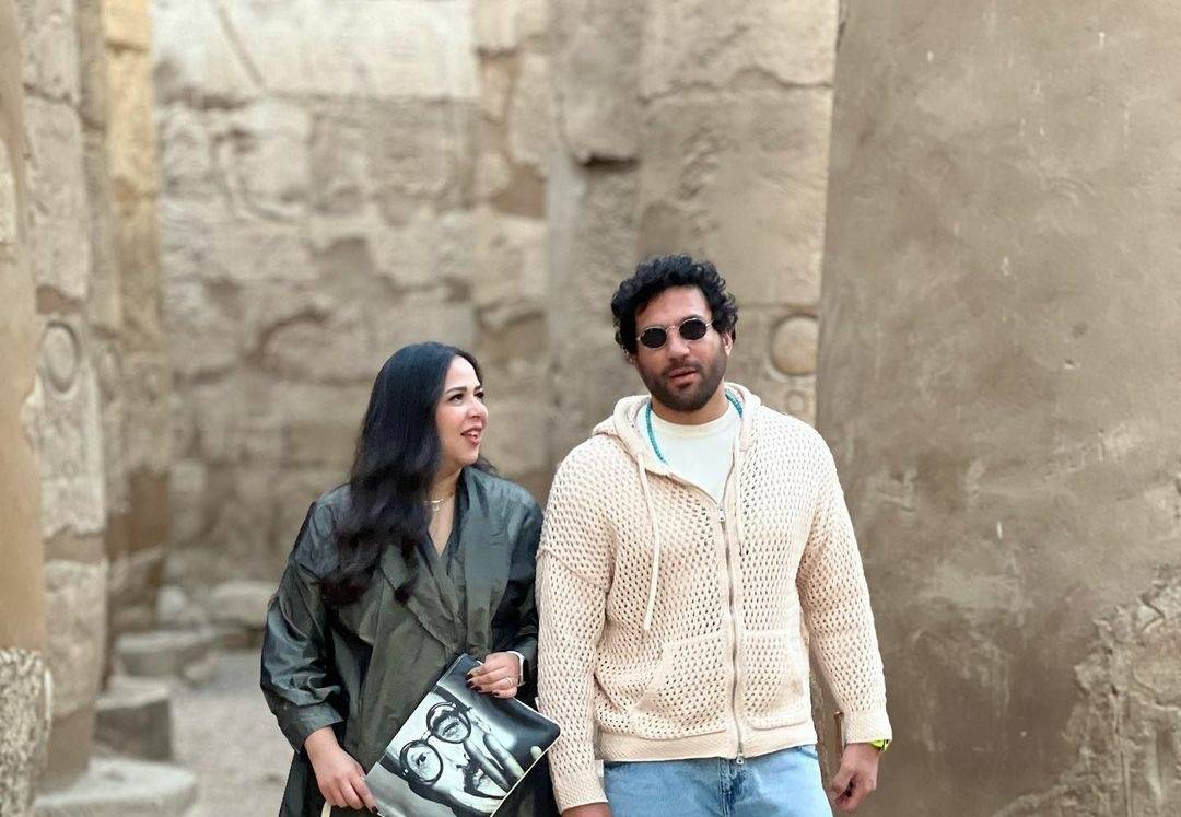 حقيبة إيمي سمير غانم محط إهتمام الجمهور.. وهذا موقفها من العودة الى التمثيل