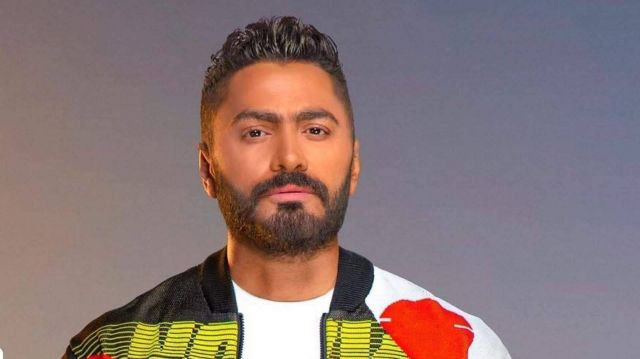 تامر حسني يدعم طفلة the voice kids بهذه الطريقة