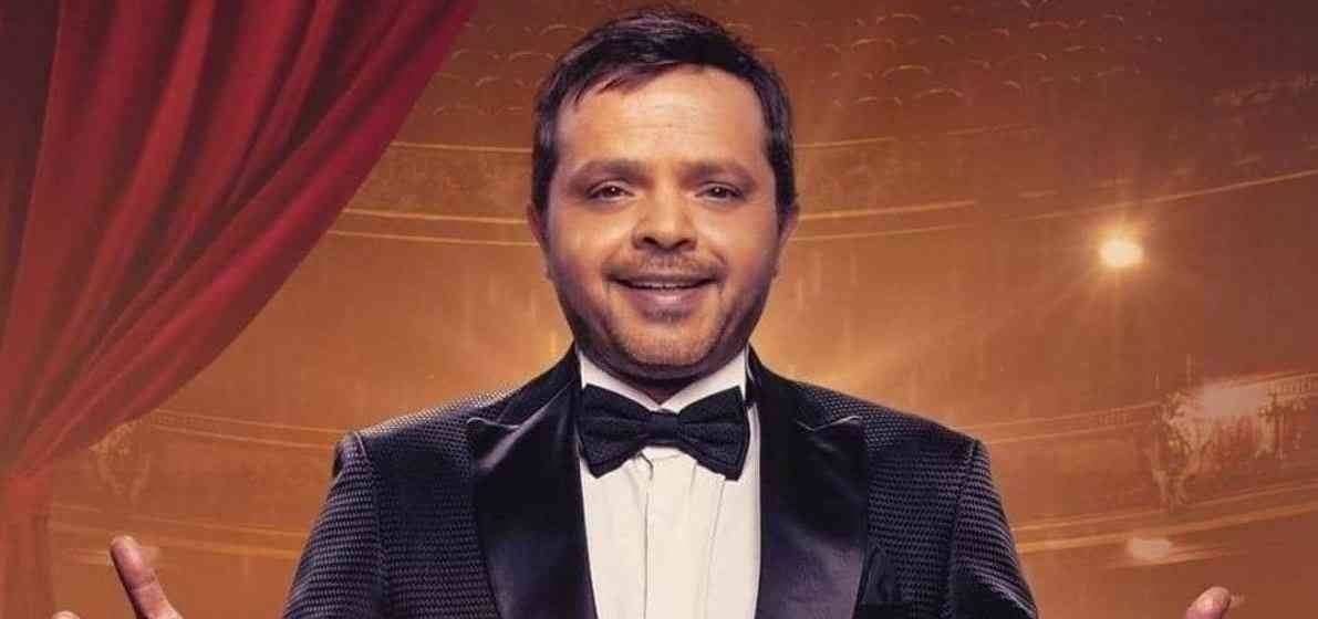 بوستر مسرحية محمد هنيدي في موسم الرياض محد إهتمام الجمهور