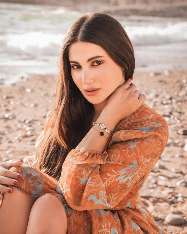 هدى الإتربي 