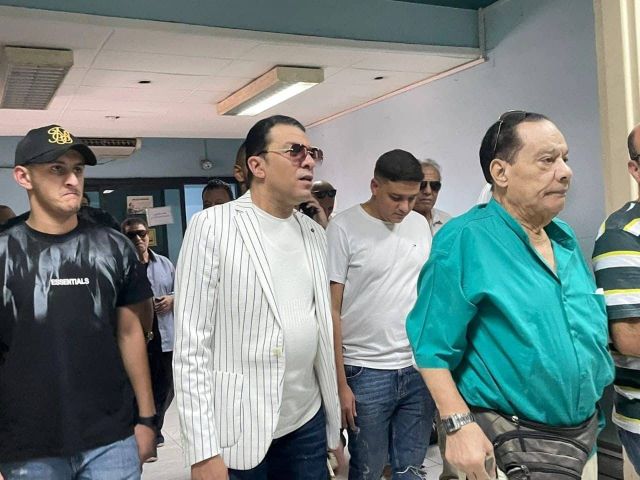 مصطفى كامل وحلمي بكر