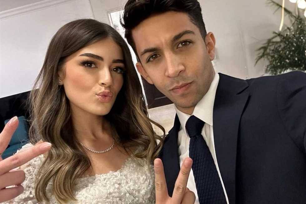 بصور جديدة... هشام جمال يكشف أثر خطوبة ليلى زاهر على حياته