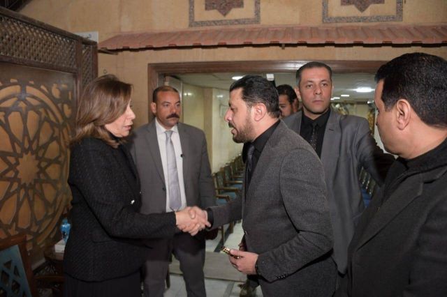 وزيرة الثقافة تقدّم واجب العزاء لنقيب الموسيقيين