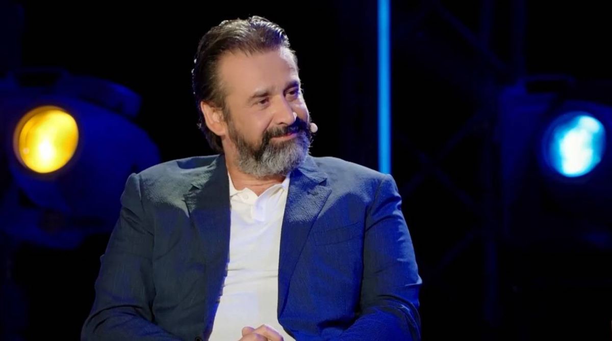 كريم عبد العزيز يكشف تفاصيل فيلمه مع نانسي عجرم